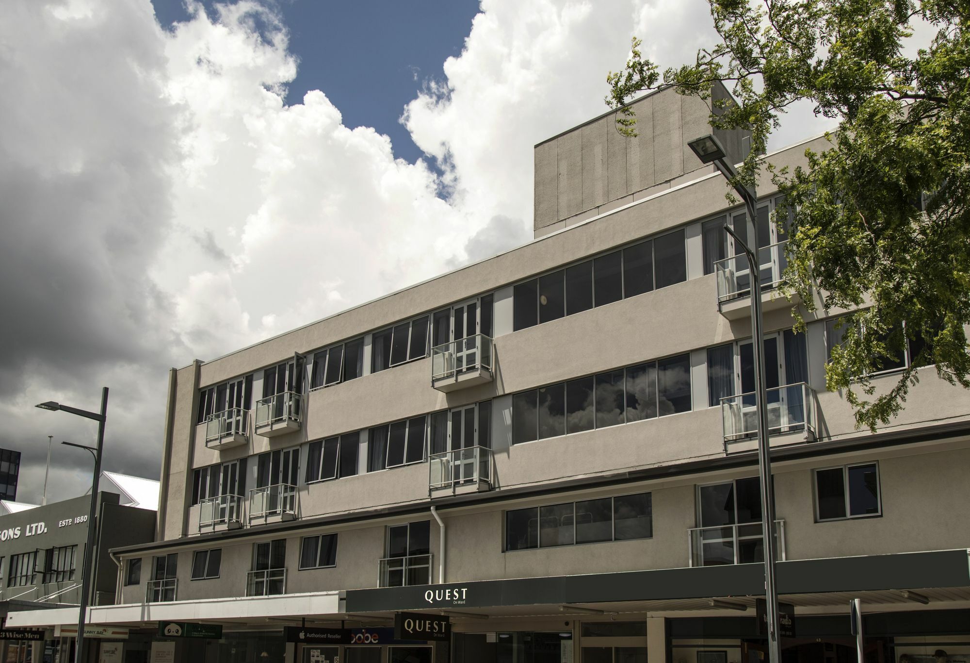 Quest On Ward Serviced Apartments Hamilton Eksteriør billede